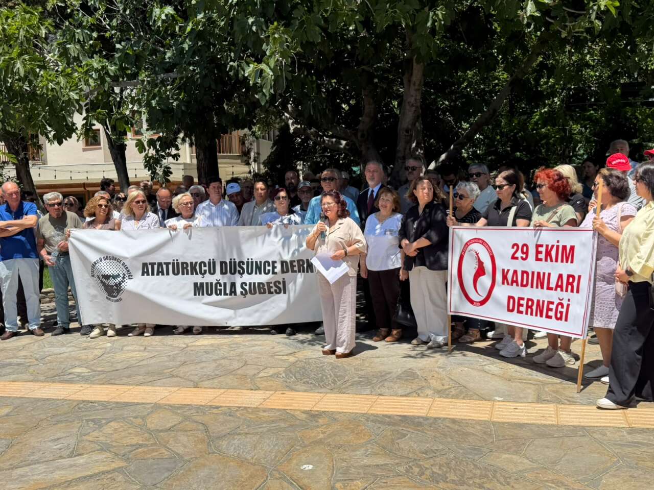 “ADD Muğla Şubelerinden Ortak Tepki: ‘Demokratik İradeye Gölge Düşürülemez’” 1
